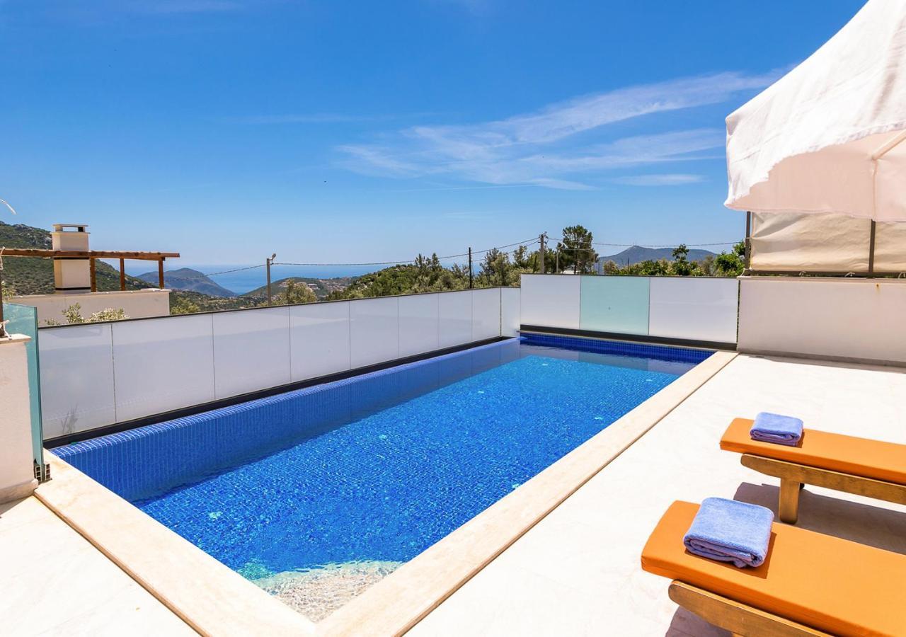 Villa 2 Sleeps 4 Isolated Honeymoon-Villa Sardunya Kaş Exteriör bild