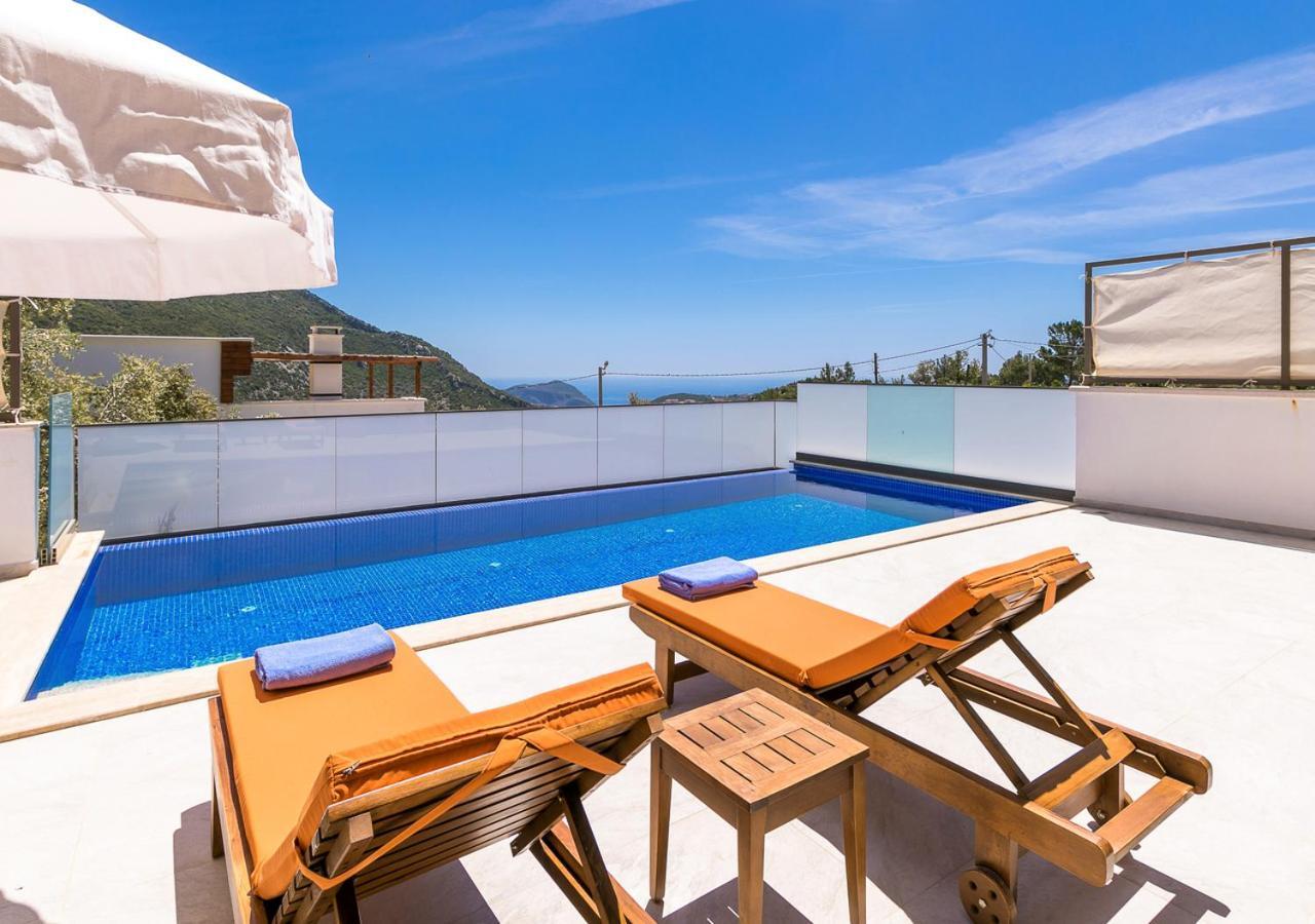 Villa 2 Sleeps 4 Isolated Honeymoon-Villa Sardunya Kaş Exteriör bild