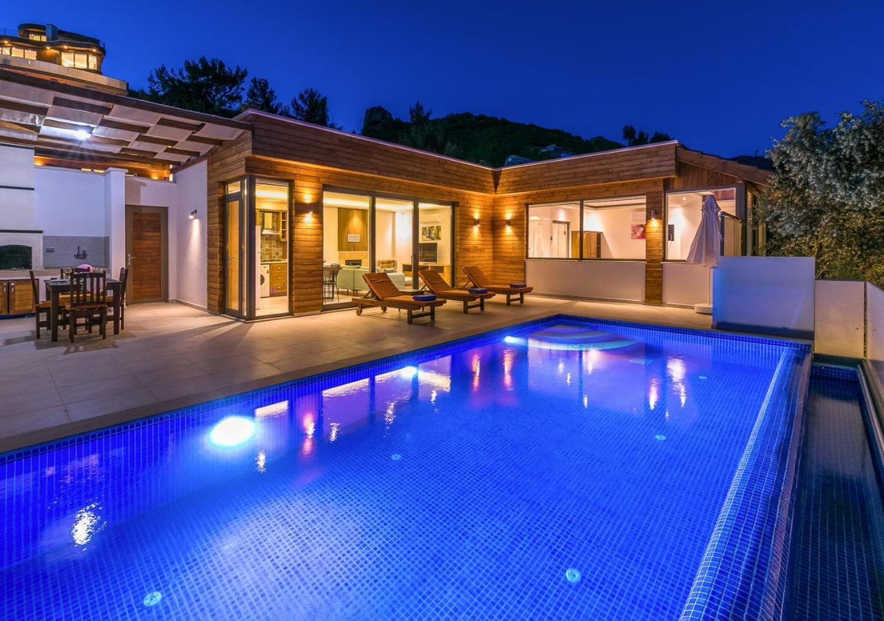 Villa 2 Sleeps 4 Isolated Honeymoon-Villa Sardunya Kaş Exteriör bild