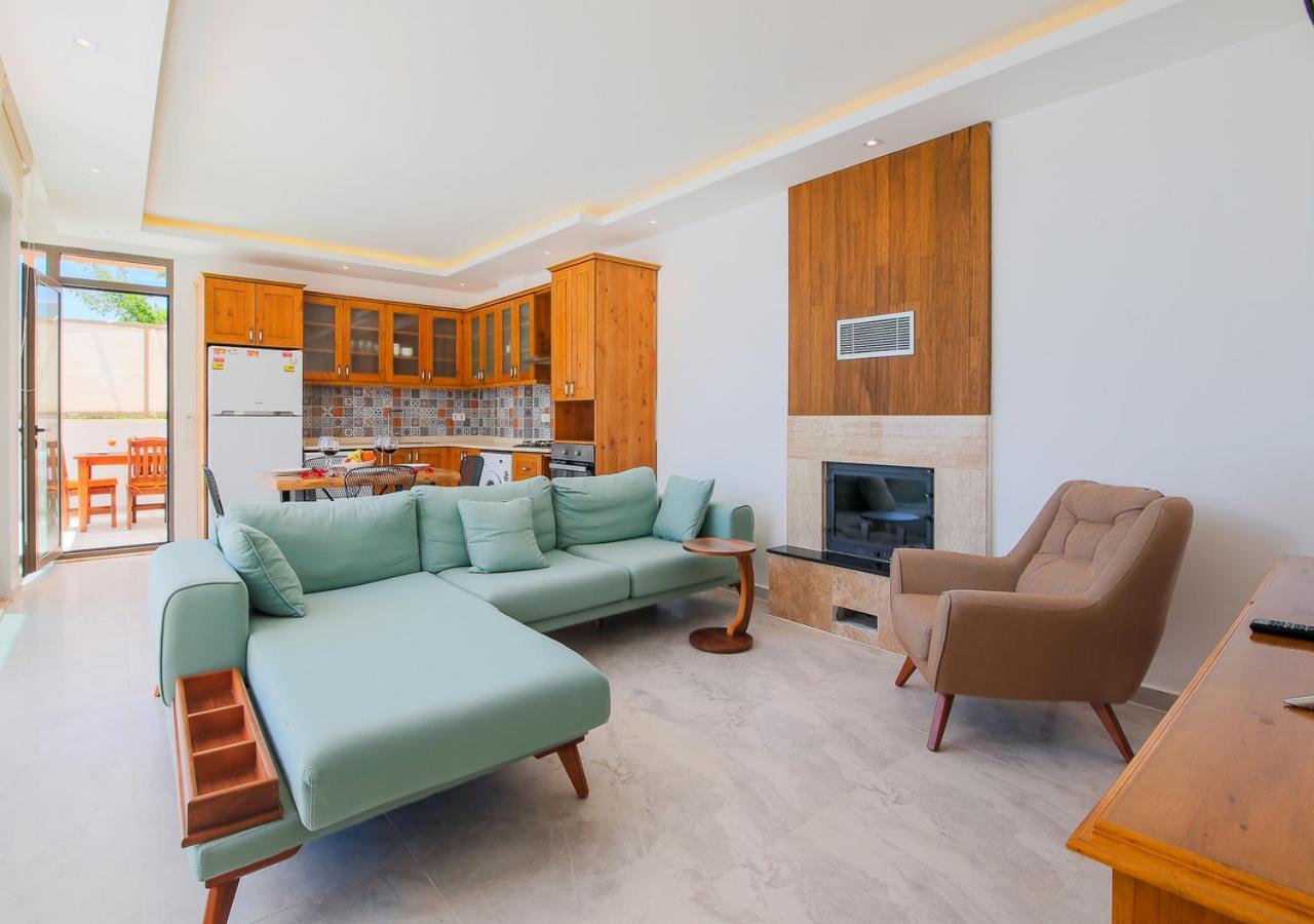 Villa 2 Sleeps 4 Isolated Honeymoon-Villa Sardunya Kaş Exteriör bild